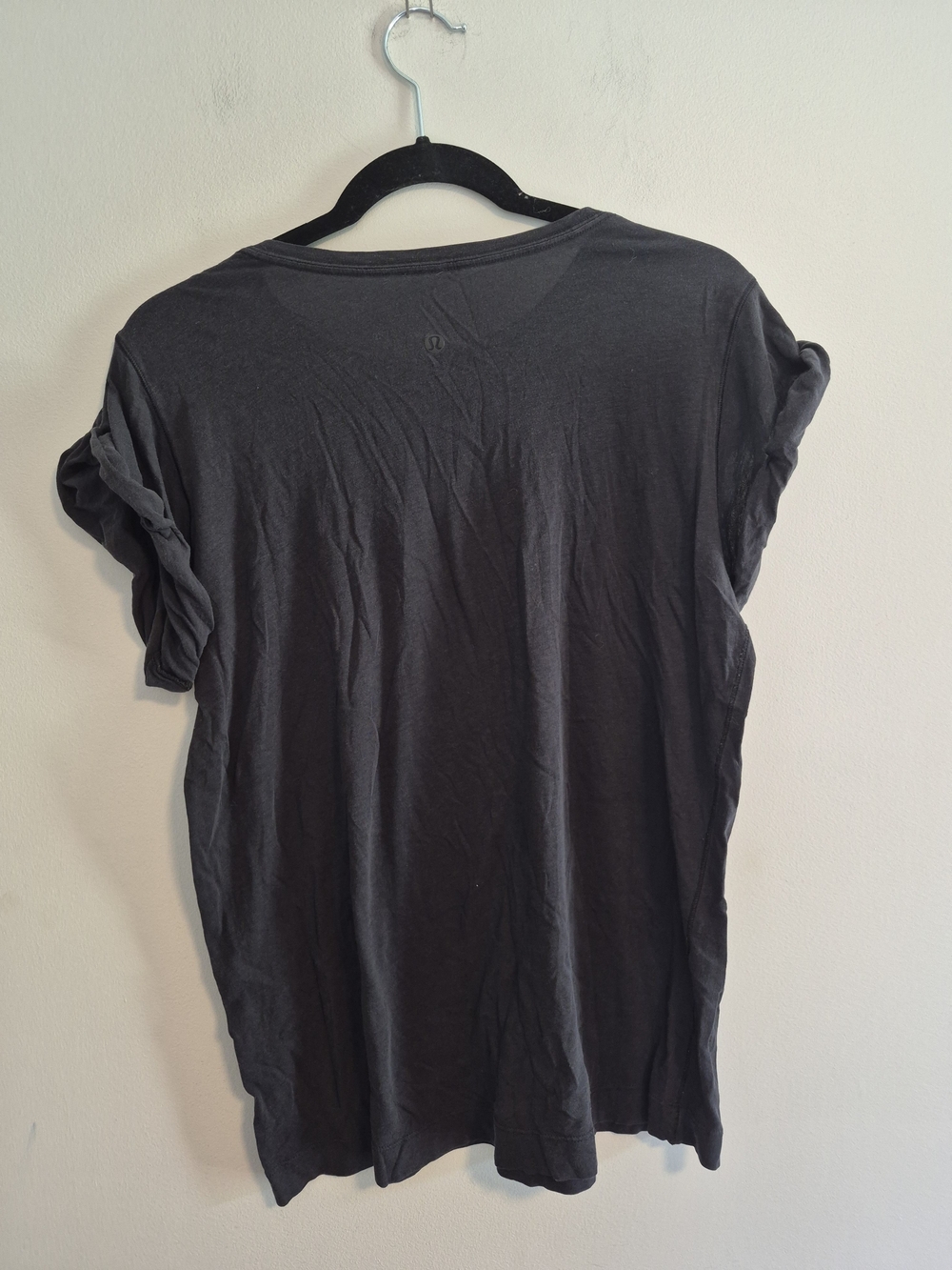 Lululemon Medium Black Short Sleeve Graphic Cactus Tshirt 'Sun Salutations' - Picture 3 of 4
